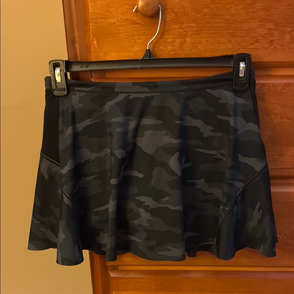 Athleta Black Skater Mini Skirt for Athletic Occasions